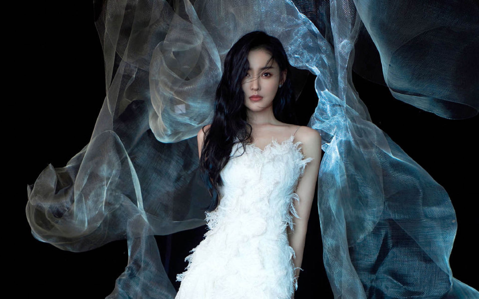 尤文图斯前场压迫制造连续机会,尤文图斯 主场